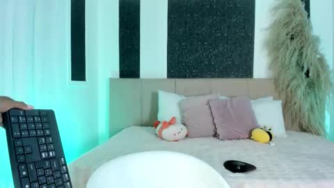 Alaia online show from 02-09-26, 07:40