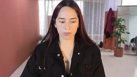 Snapshot of alaia_skater chatting on 09-15-25, 08:09 Alaia Skater online show from 09-15-25, 08:09