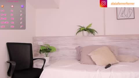 Snapshot of alaiaferrer chatting on 01-21-25, 12:36 Alaia online show from 01-21-25, 12:36