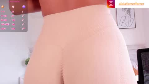 Snapshot of alaiaferrer chatting on 02-09-25, 08:34 Alaia online show from 02-09-25, 08:34