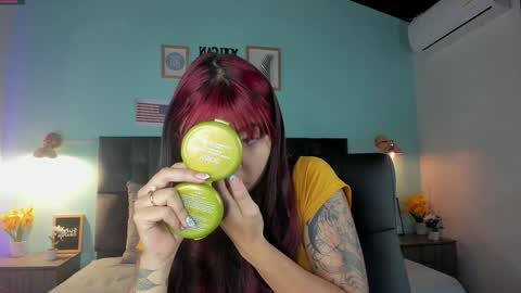 Snapshot of alaiarogers chatting on 01-25-25, 11:34 Alaia online show from 01-25-25, 11:34