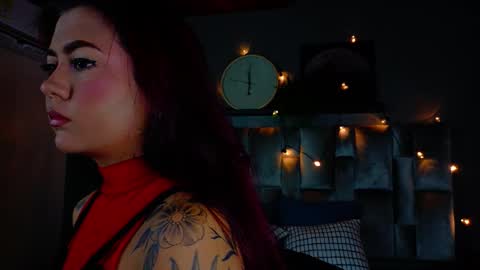 Snapshot of alaiarogers chatting on 09-17-25, 11:34 Alaia online show from 09-17-25, 11:34