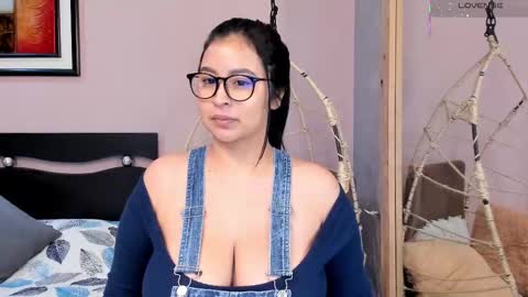     online show from 10-05-25, 12:03