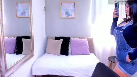     online show from 05-01-26, 05:28