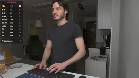 Maxi  online show from 02-20-25, 06:28