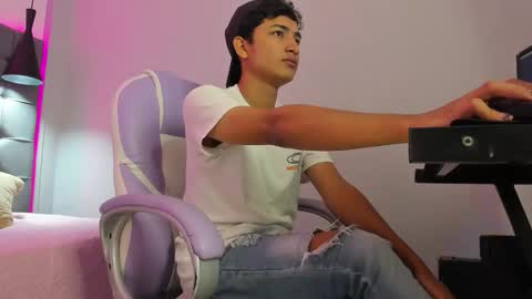 Alam online show from 10-01-25, 03:07