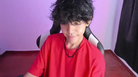 Snapshot of alan18n chatting on 02-18-25, 02:16 alan18n online show from 02-18-25, 02:16