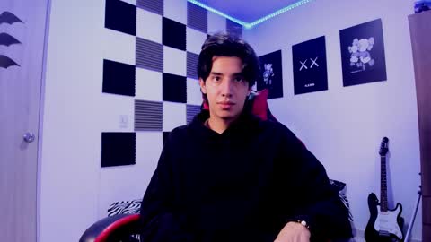 Alan Boy online show from 11-17-25, 02:12