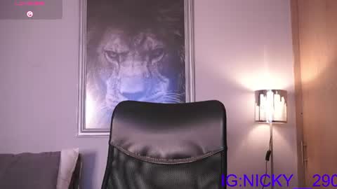 Snapshot of alan_morrys chatting on 06-17-26, 01:41 alan_morrys online show from 06-17-26, 01:41