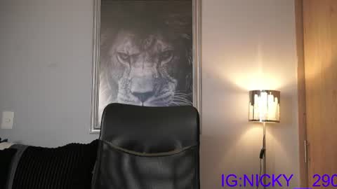 Snapshot of alan_morrys chatting on 06-26-26, 12:04 alan_morrys online show from 06-26-26, 12:04
