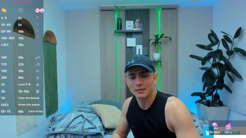 Alan  Kevin can we reach 100 thumbs up please guys  online show from 06-09-26, 07:03