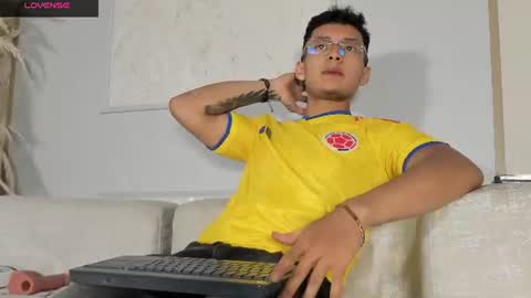alan_salazar online show from 06-17-26, 05:47