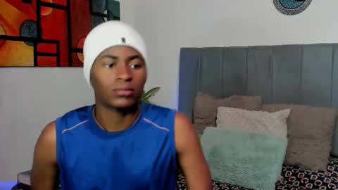 Snapshot of alan_scot chatting on 11-05-25, 10:59 Alan and Criss - WE JUST FRIENDS WITH BENEFITS BOTH VERS online show from 11-05-25, 10:59