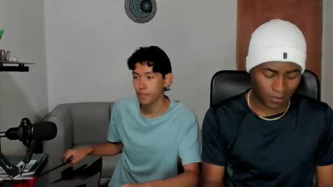 Alan and Criss - WE JUST FRIENDS WITH BENEFITS BOTH VERS online show from 02-22-26, 03:54