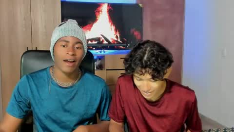 Snapshot of alan_scot chatting on 05-13-26, 03:26 Alan and Criss - WE JUST FRIENDS WITH BENEFITS BOTH VERS online show from 05-13-26, 03:26