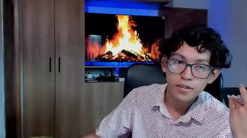 Alan and Criss - WE JUST FRIENDS WITH BENEFITS BOTH VERS online show from 06-10-26, 11:42