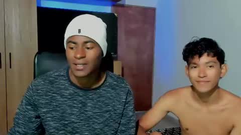 Alan and Criss - WE JUST FRIENDS WITH BENEFITS BOTH VERS online show from 07-14-26, 12:24