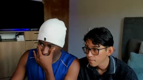 Alan and Criss - WE JUST FRIENDS WITH BENEFITS BOTH VERS online show from 07-29-26, 07:23