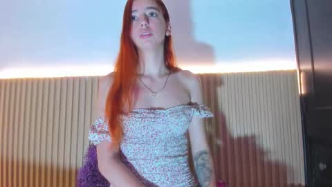 A L A N A  online show from 12-19-25, 11:39