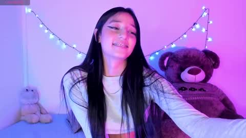 Snapshot of alana_77 chatting on 02-01-25, 05:18 Alana online show from 02-01-25, 05:18