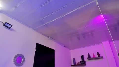 Maeve  online show from 12-23-24, 11:04