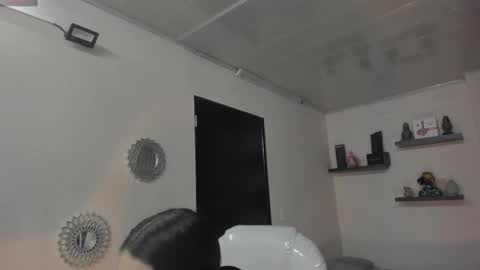 Maeve  online show from 03-11-25, 11:12