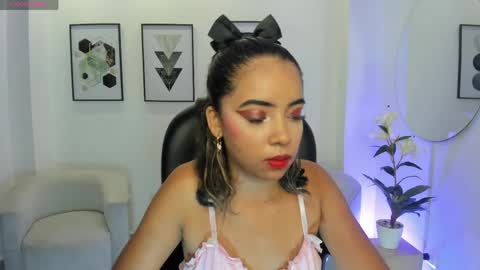 alana  online show from 04-10-26, 07:51