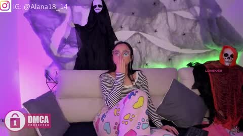 alana_pherson online show from 10-05-25, 08:23