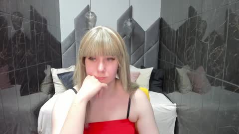 Snapshot of alana_soft chatting on 01-26-25, 06:28 Alana online show from 01-26-25, 06:28