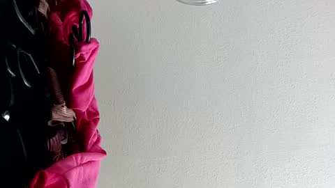 isabella online show from 11-10-25, 01:43