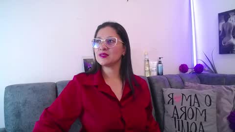 Snapshot of alana_steel_1 chatting on 03-25-26, 07:42 Alana online show from 03-25-26, 07:42