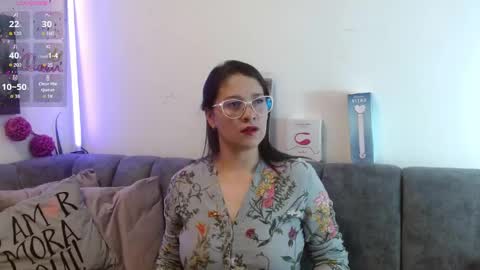 Alana  online show from 04-13-26, 07:41