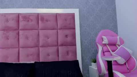 Snapshot of alanabensson chatting on 10-30-25, 07:47 alanabensson online show from 10-30-25, 07:47