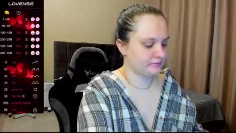 Julia online show from 12-15-25, 12:26