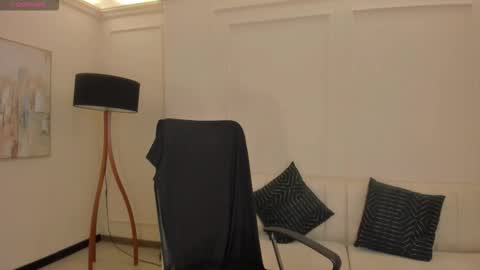 Alana online show from 10-15-25, 12:05