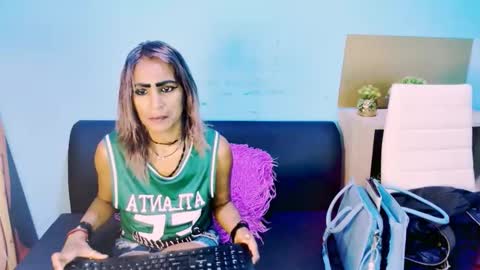 Snapshot of alanadelray chatting on 12-03-24, 06:48 alanadelray online show from 12-03-24, 06:48