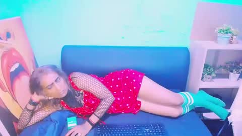 Snapshot of alanadelray chatting on 12-05-24, 10:55 alanadelray online show from 12-05-24, 10:55