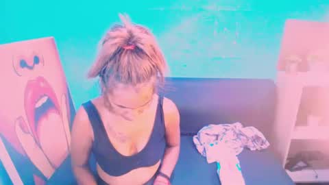 Snapshot of alanadelray chatting on 02-06-25, 08:07 alanadelray online show from 02-06-25, 08:07