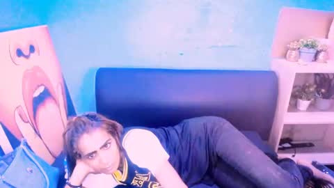 Snapshot of alanadelray chatting on 02-10-25, 01:55 alanadelray online show from 02-10-25, 01:55