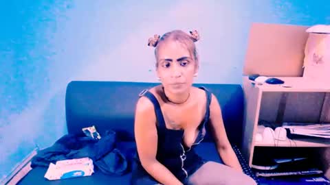 Snapshot of alanadelray chatting on 02-28-25, 11:14 alanadelray online show from 02-28-25, 11:14