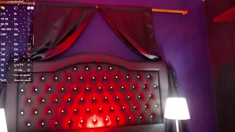 alana online show from 11-10-25, 03:49