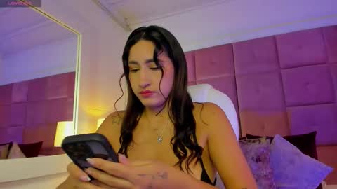 alanah_connors online show from 11-16-25, 11:38