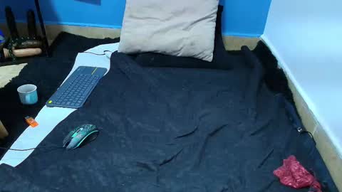 Alanah Prestoon online show from 10-22-25, 08:41