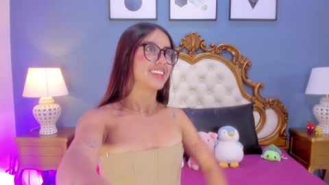 Snapshot of alanajones1 chatting on 02-24-26, 04:10 alana online show from 02-24-26, 04:10