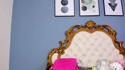 alana online show from 05-10-26, 04:01