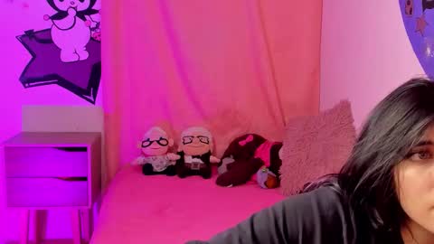 ALANA Please follow me  online show from 10-19-25, 04:13