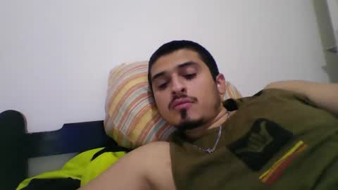 Snapshot of alanargenttt25 chatting on 10-21-25, 11:05 alanargenttt25 online show from 10-21-25, 11:05