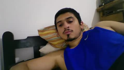 Snapshot of alanargenttt25 chatting on 11-17-25, 04:13 alanargenttt25 online show from 11-17-25, 04:13