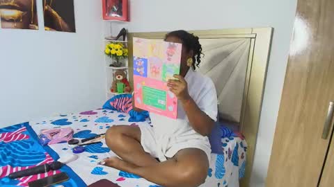 Snapshot of alanavega12 chatting on 12-11-24, 12:44 alana online show from 12-11-24, 12:44