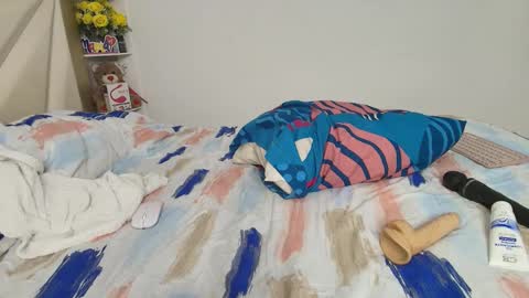 Snapshot of alanavega12 chatting on 03-10-25, 08:23 alana online show from 03-10-25, 08:23